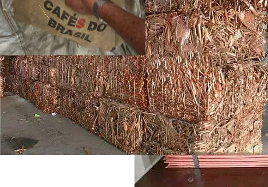 Copper Cathodes & Ingots corridor photograph 1